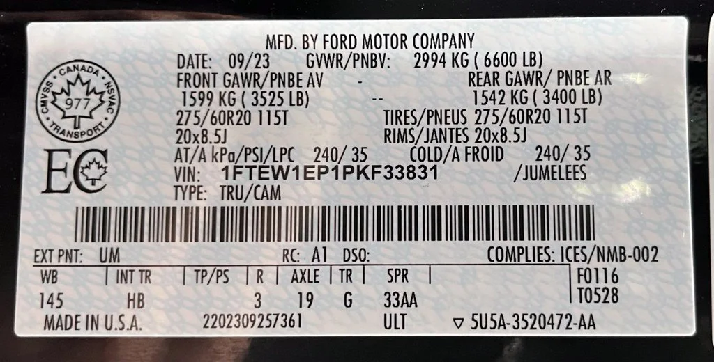 Used 2023 Black Ford Lariat image 61