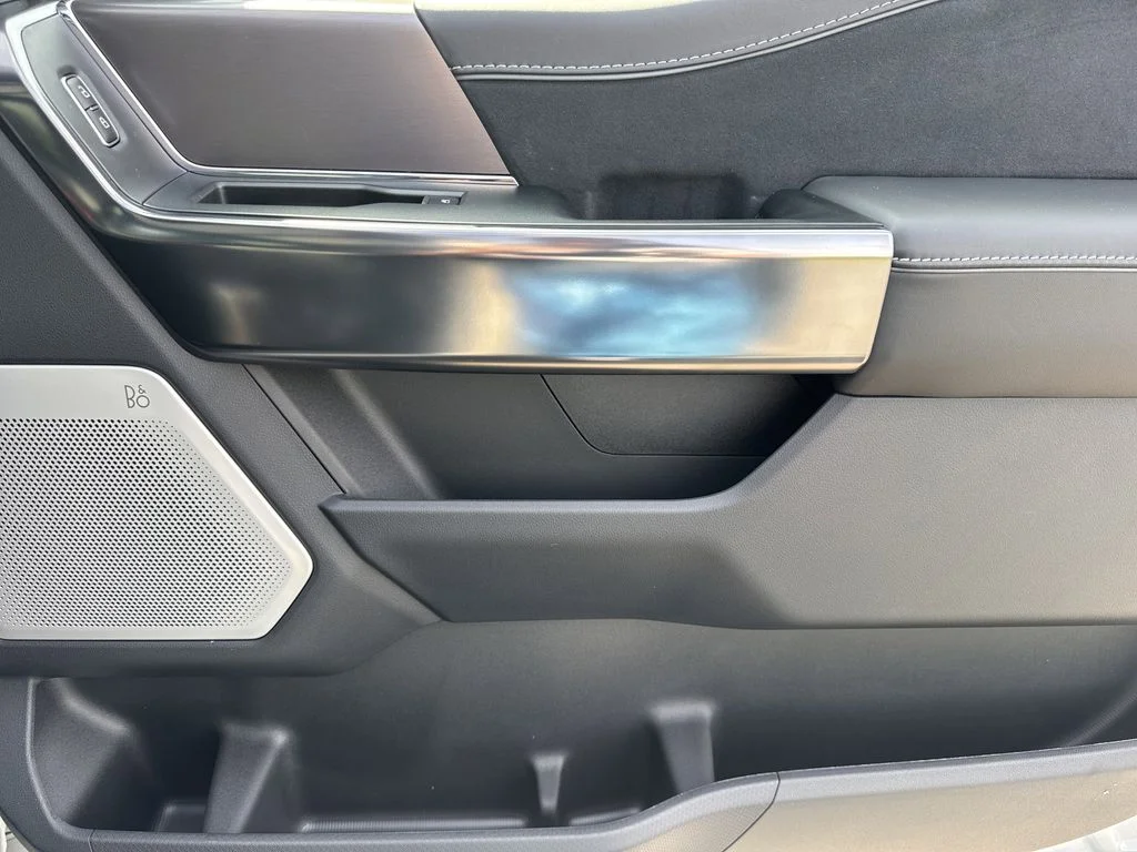 New 2026 White Ford Platinum image 14