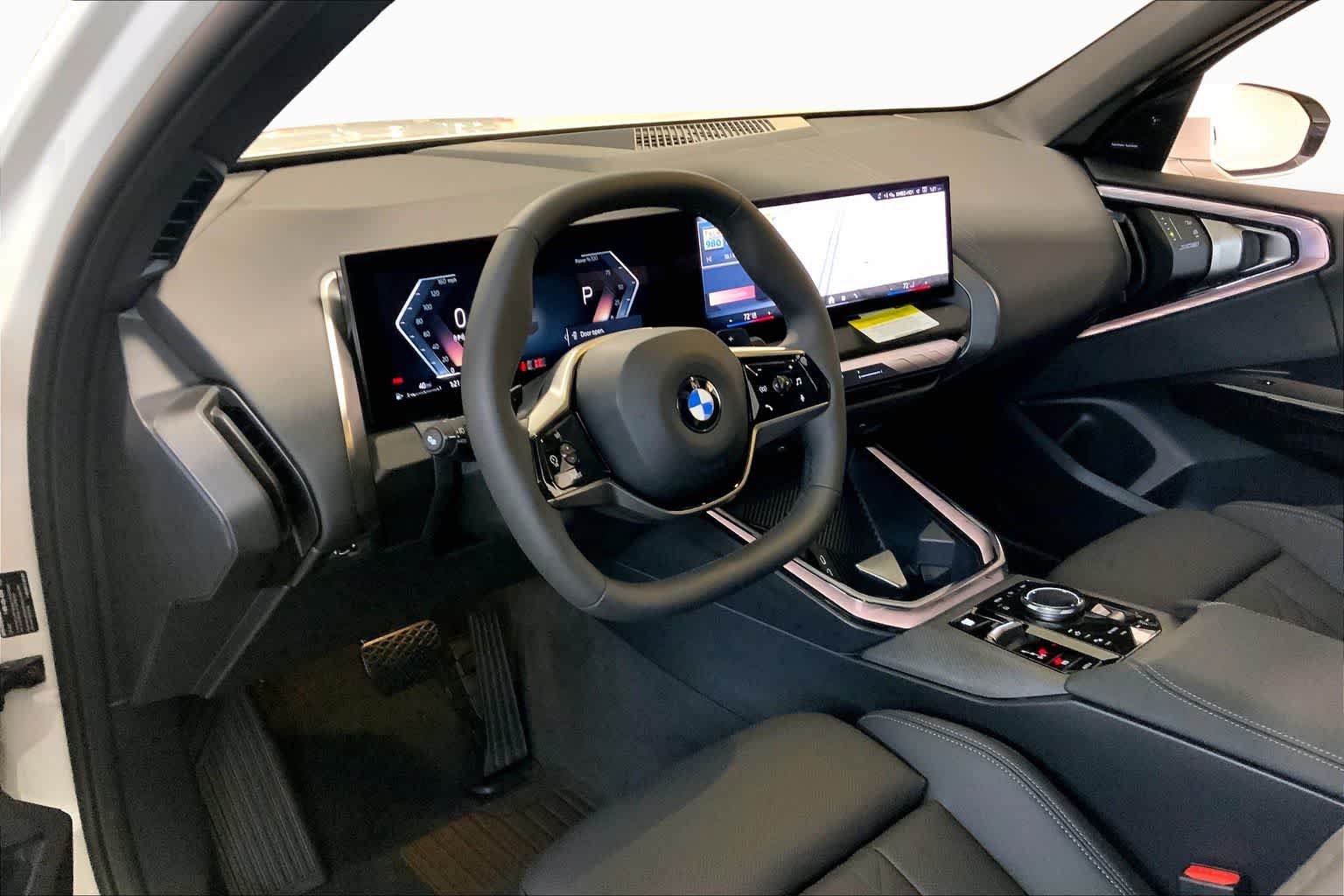 New 2026 Mineral White Metallic BMW 30 xDrive image 8