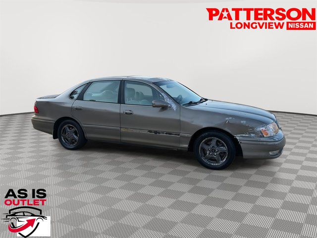 Pre-Owned 1999 Toyota Avalon XLS