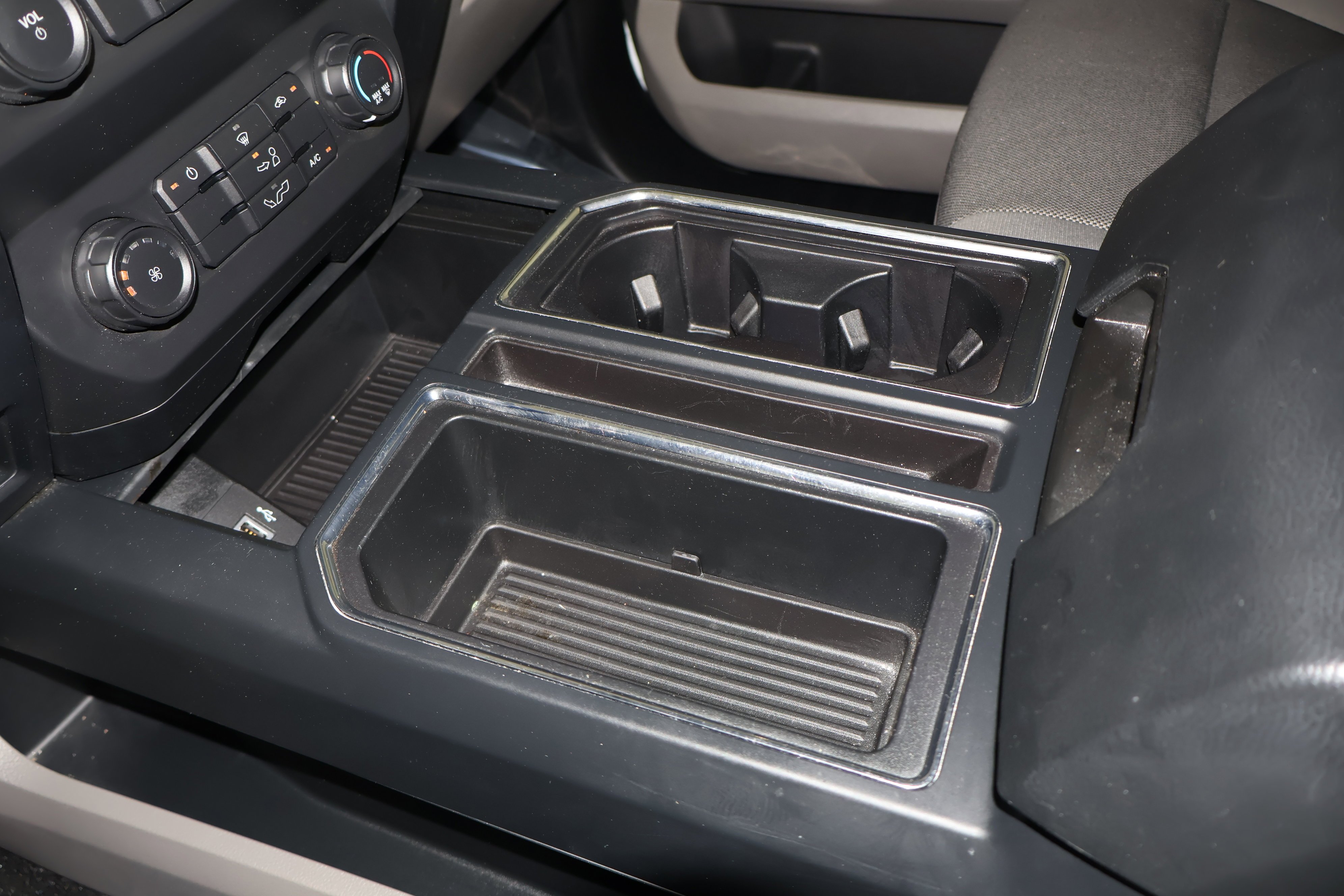 2020 Ford F-150 XL - Photo 35