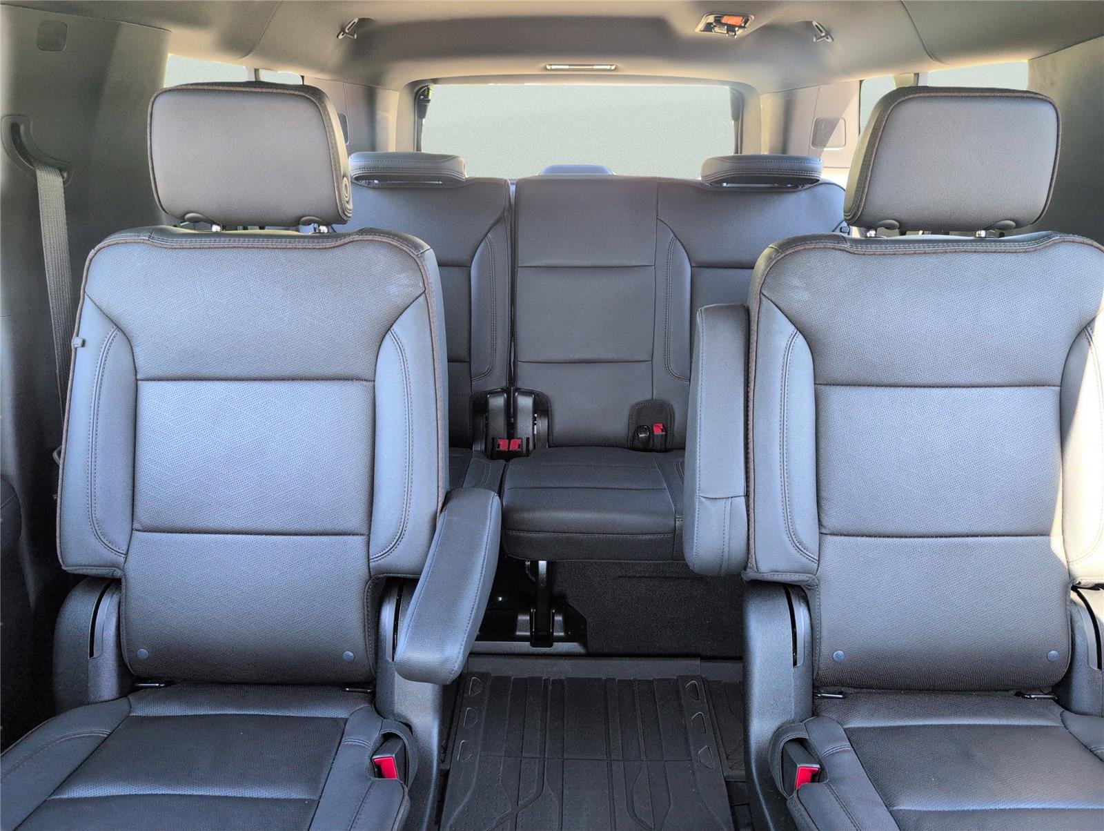 Used 2023 Dark Ash Metallic Chevrolet High Country image 28