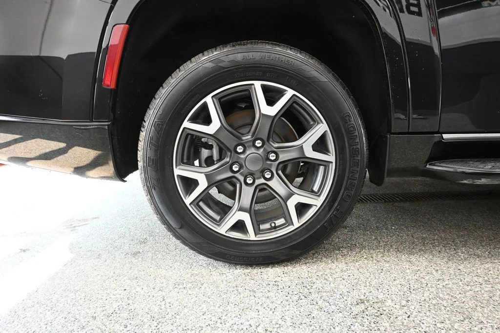 Used 2024 Black Jeep Series III image 17