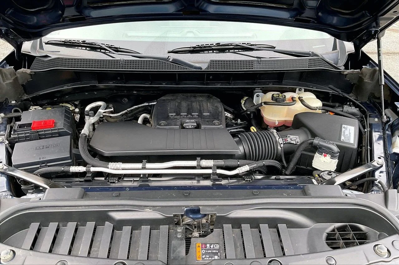Used 2021 Blue Chevrolet Custom image 35