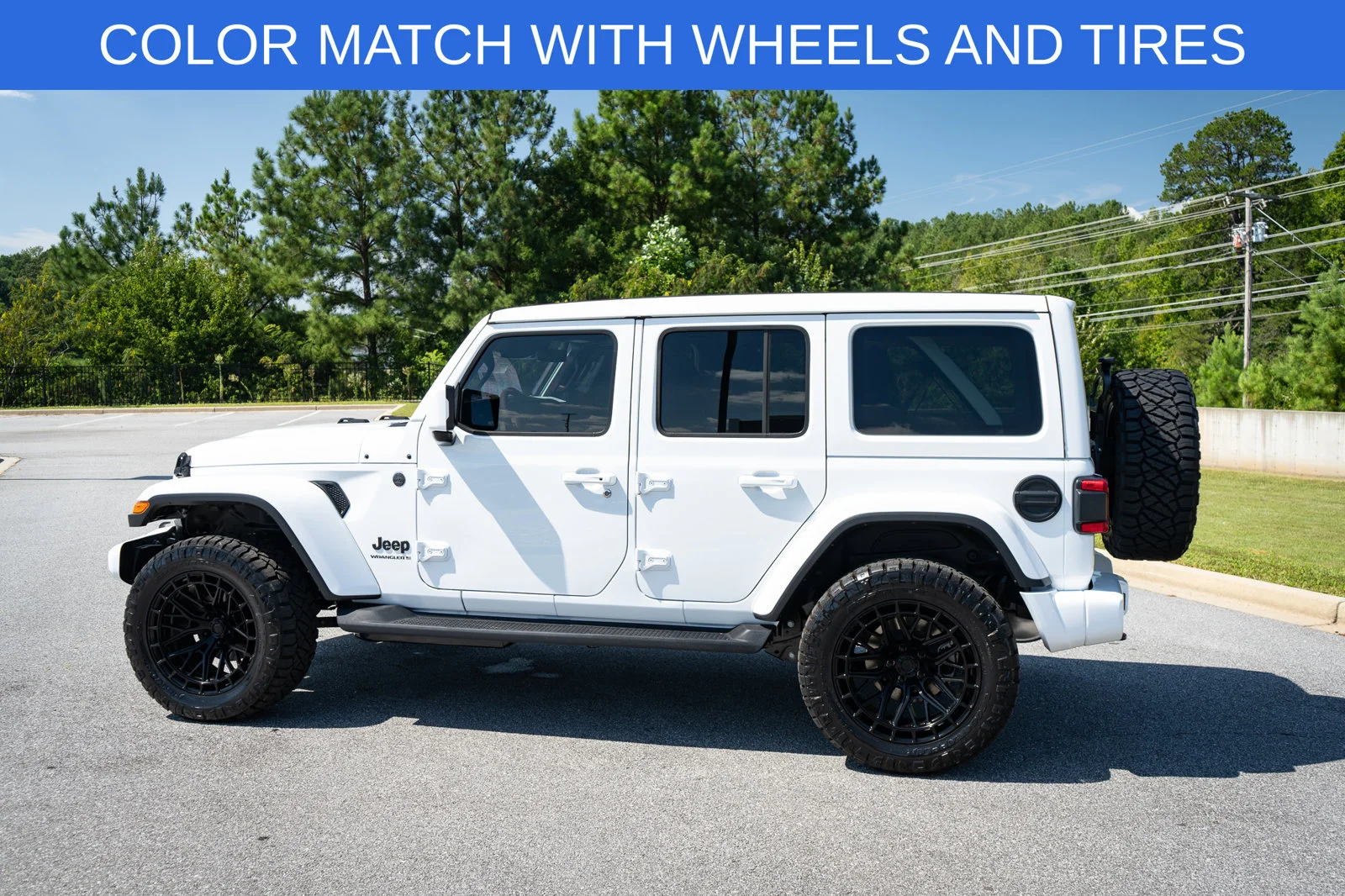 New 2026 Bright White Clear-Coat Exterior Paint Jeep Sahara image 7