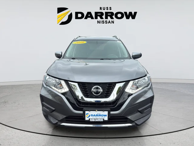 Used 2018 Gray Nissan SV image 8