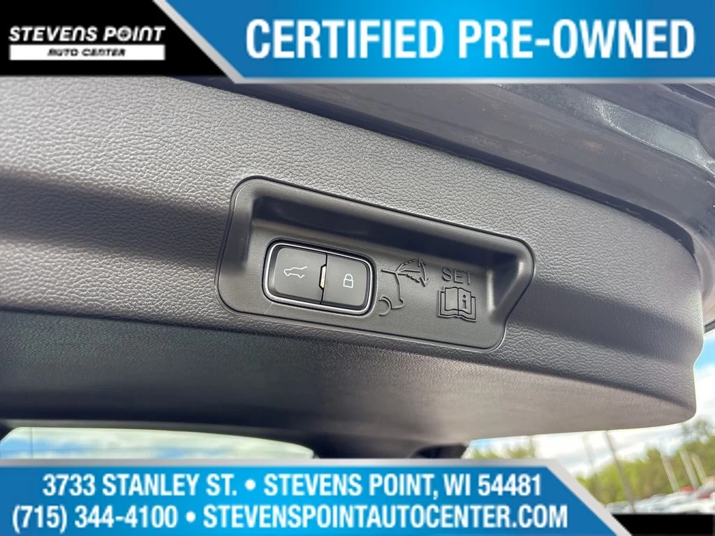 Used 2024 Forged Green Metallic Ford XLT image 29