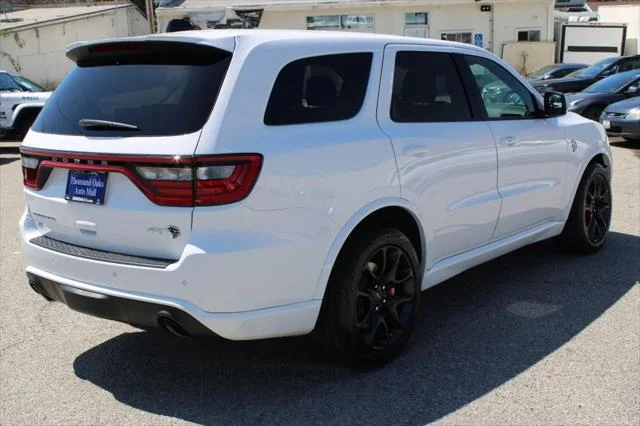 New 2027 White Knuckle Clear-Coat Exterior Paint Dodge SRT Hellcat Jailbreak image 4