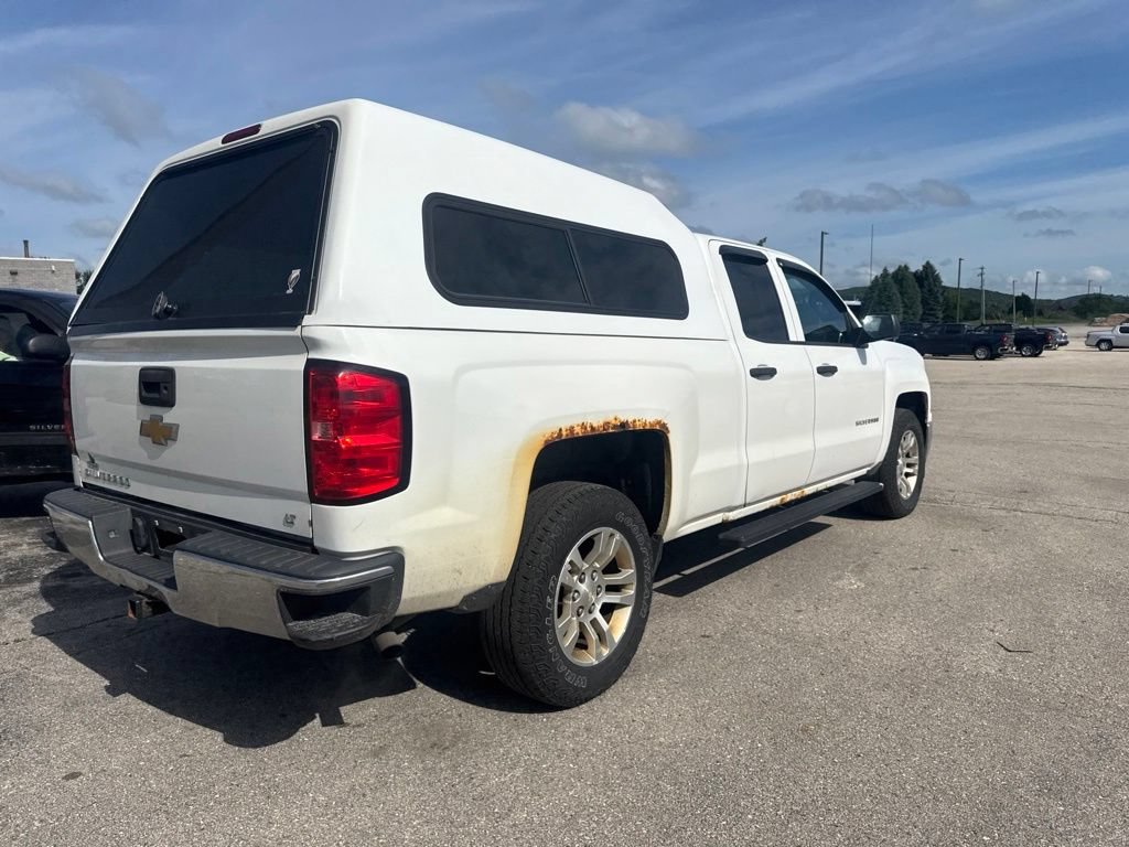 Used 2014 SUMMIT WHITE Chevrolet LT image 4