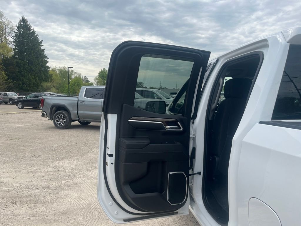 2023 GMC Sierra 1500 SLE - Photo 27