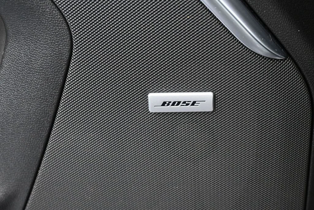 Used 2022 Onyx Black GMC Denali image 17