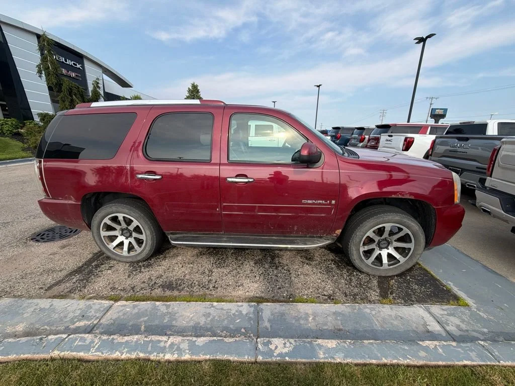 Used 2007 Sport Red Metallic GMC Denali image 3
