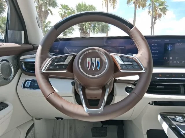 New 2026 Iridescent White Tricoat Buick Avenir image 8
