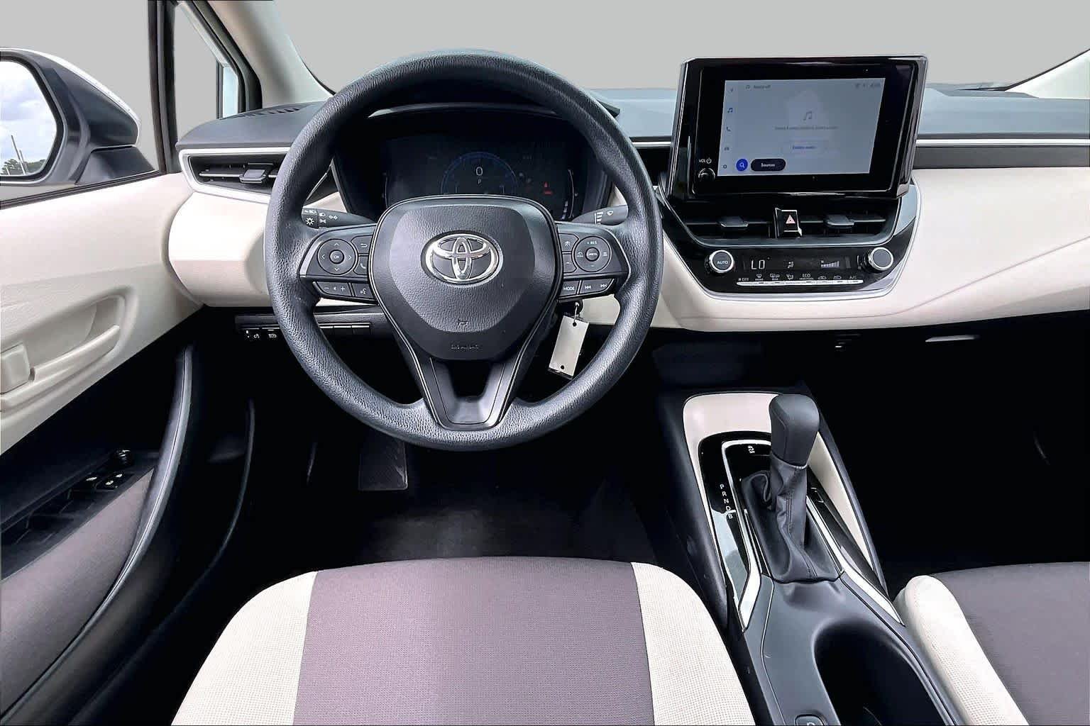 Used 2026 Ice Cap Toyota LE image 6