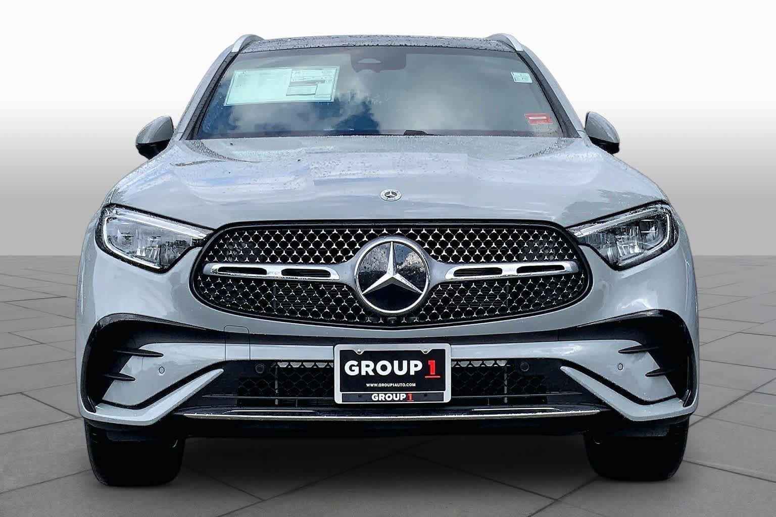 New 2027 MANUFAKTUR Alpine Grey Mercedes-Benz GLC 300 image 3