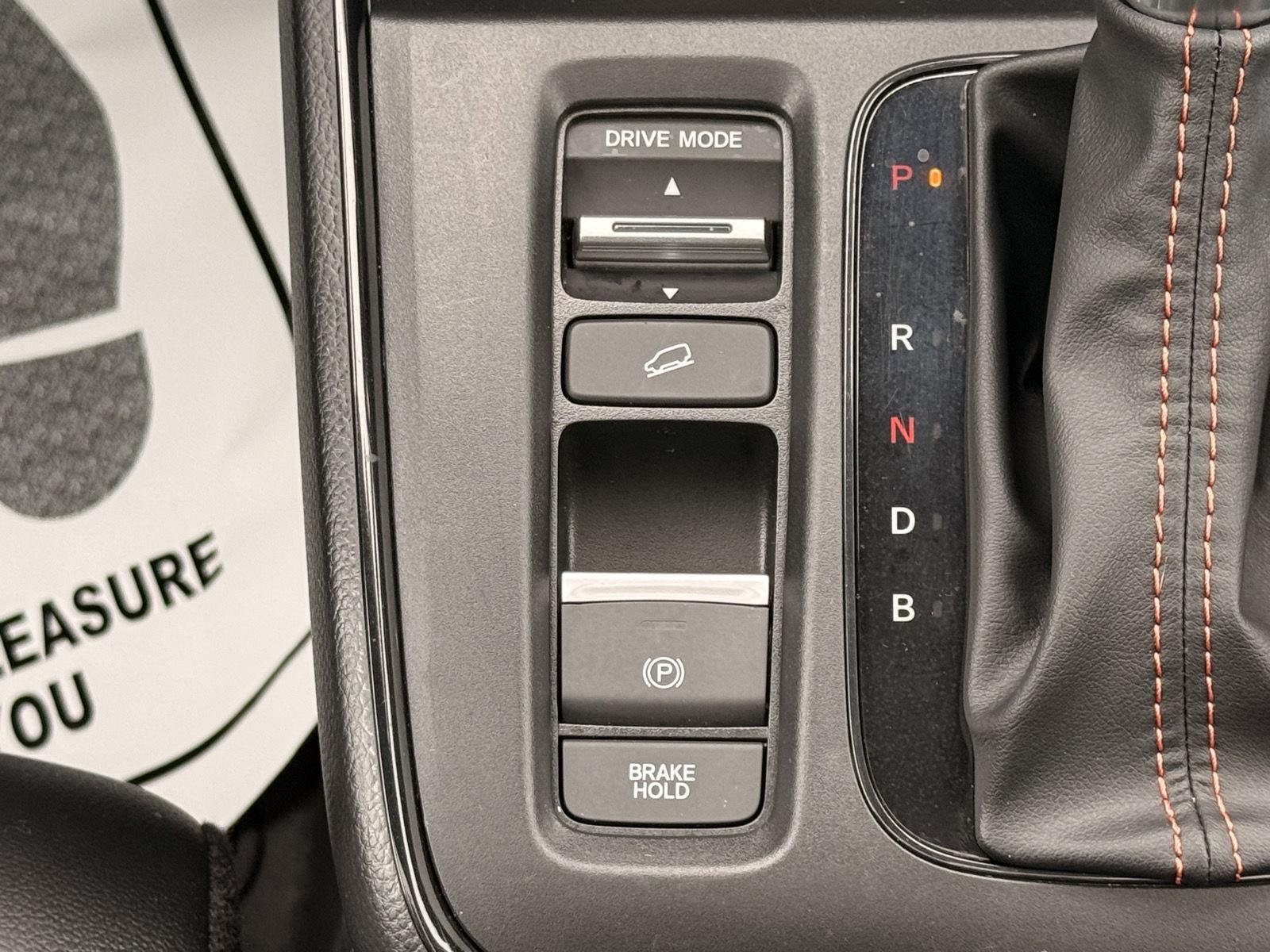 2025 Honda CR-V Sport-L - Photo 32