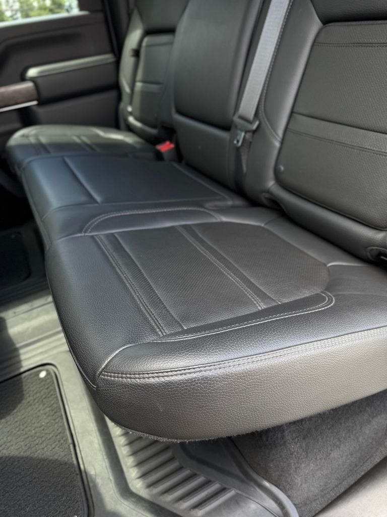 Used 2022 Ebony Twilight Metallic GMC Denali image 41