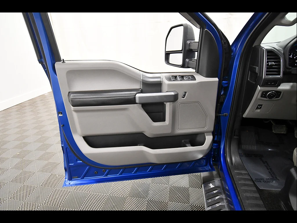 2018 Ford F-150 XLT - Photo 12