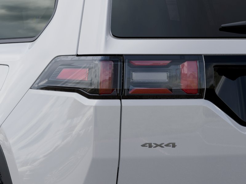New 2026 Bright White Clear-Coat Exterior Paint Jeep Overland image 5