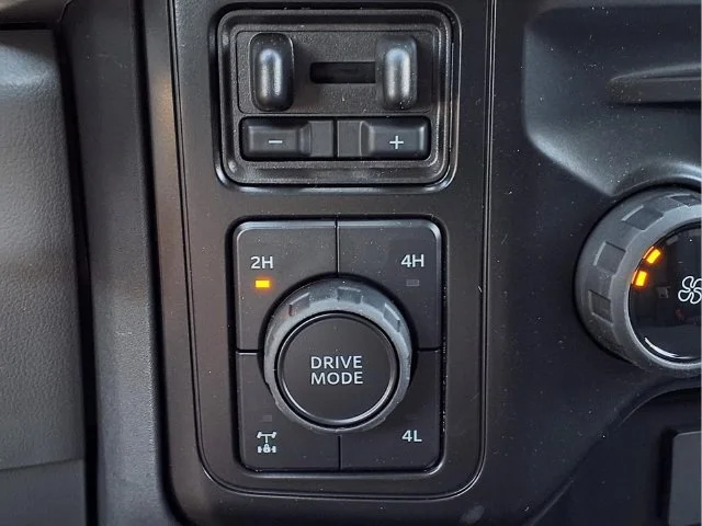 2026 Ford F-250 Super Duty XL - Photo 37