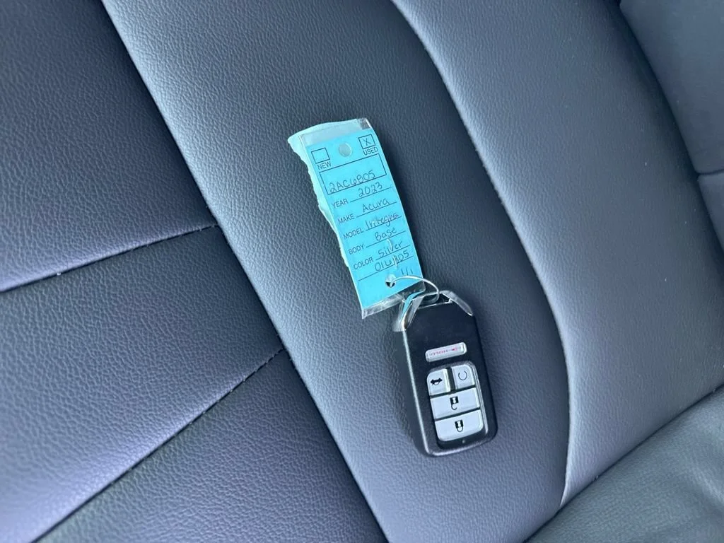 Used 2023 Silver Acura  image 31