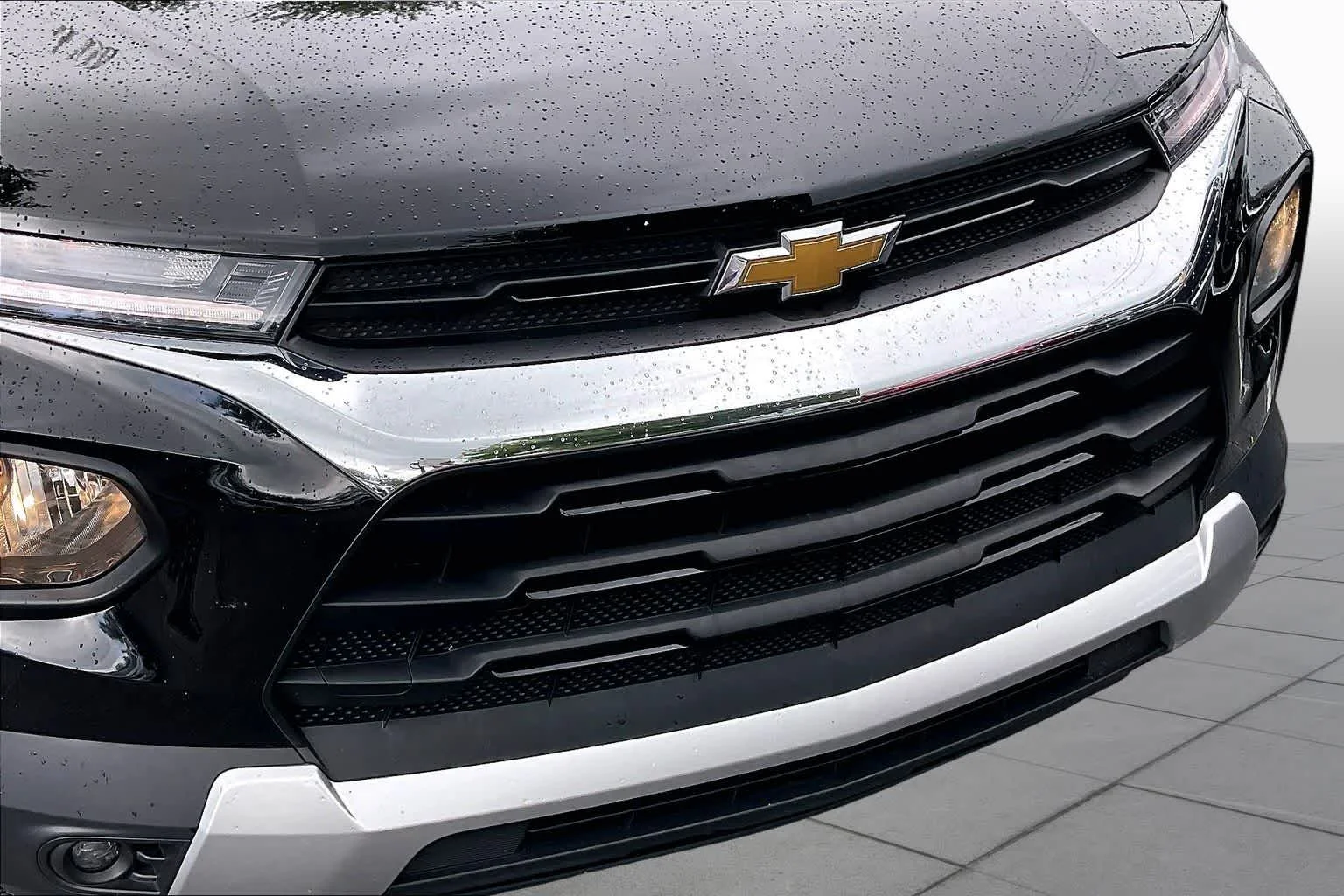 Used 2023 Mosaic Black Metallic Chevrolet LT image 56