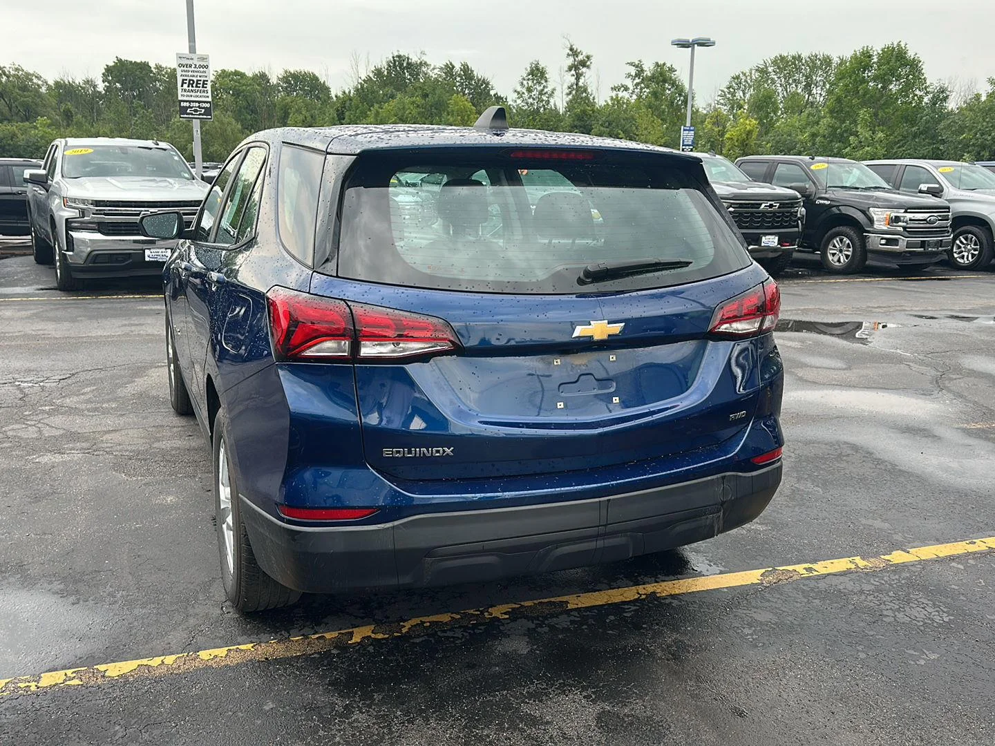 Used 2022 BLUE GLOW METALLIC Chevrolet LS image 4