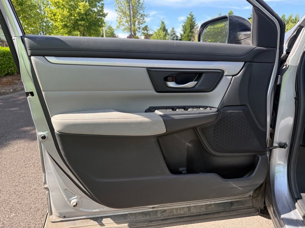 Used 2019 Lunar Silver Metallic Honda LX image 15