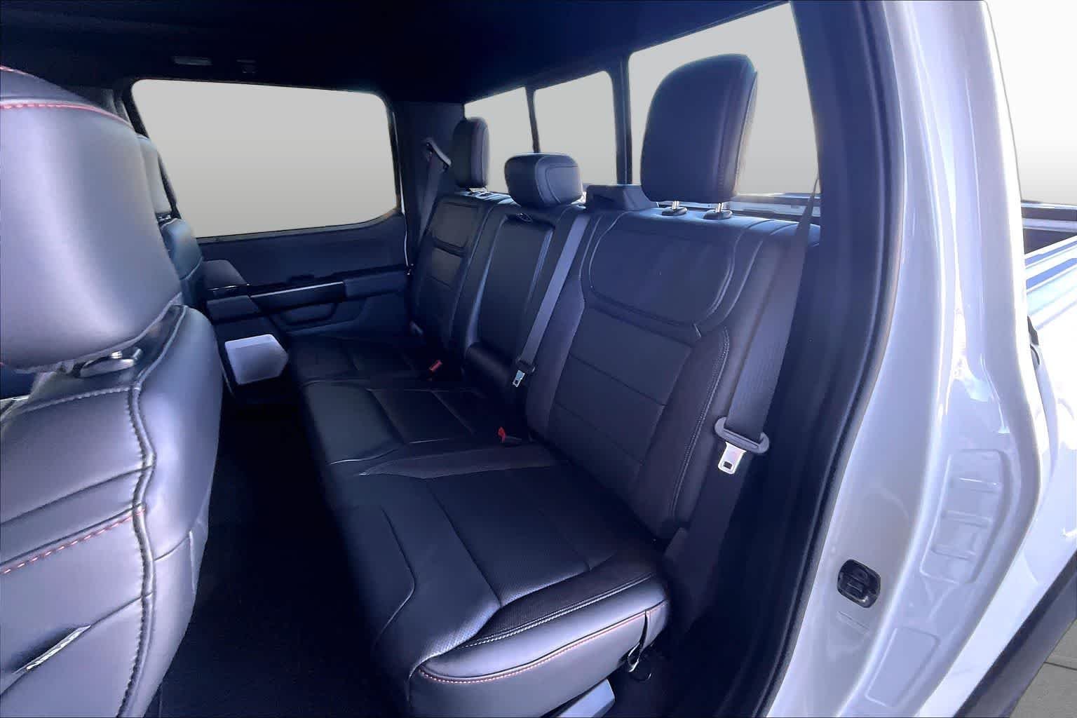 Used 2025 Oxford White Ford Raptor image 18