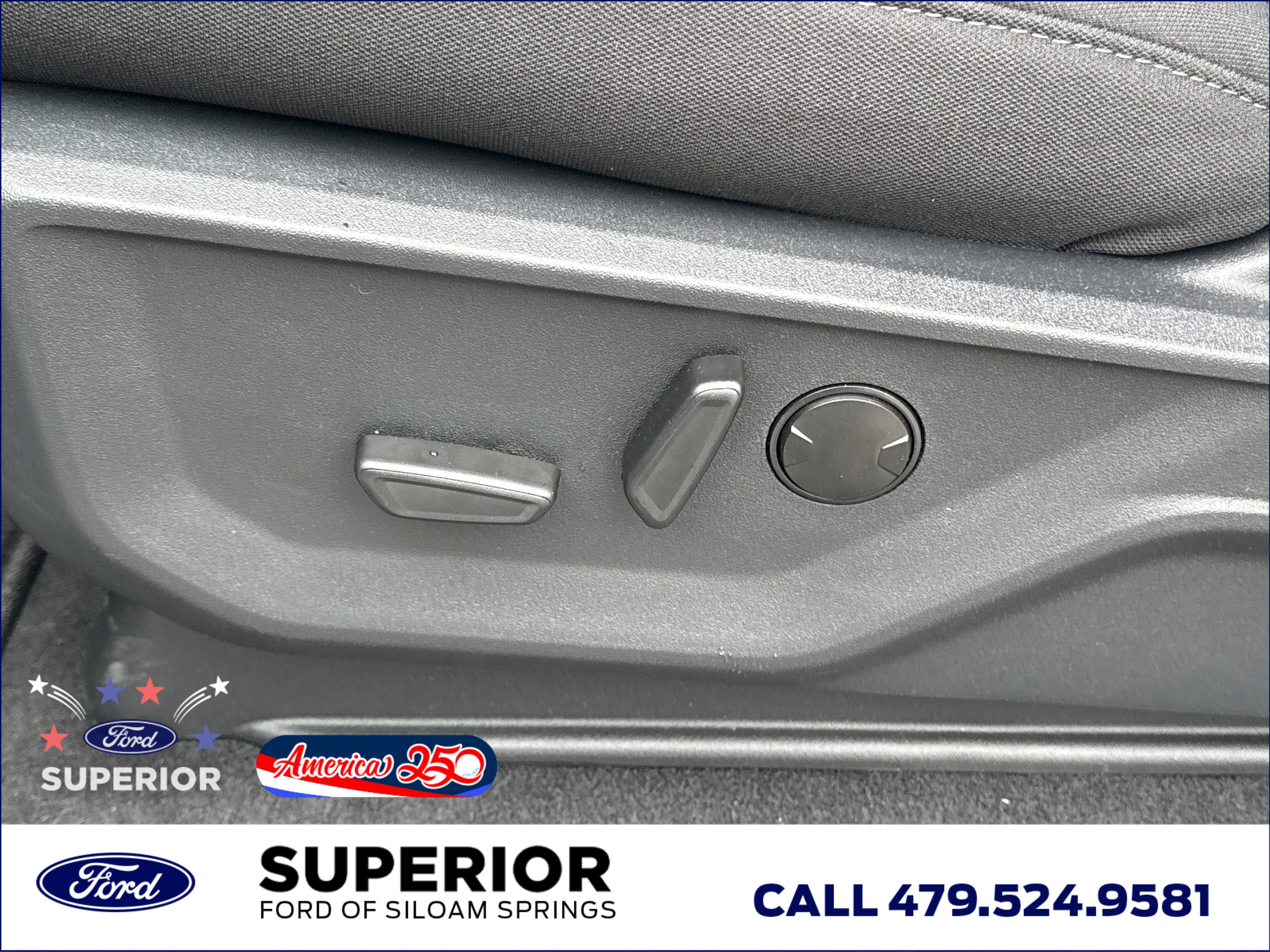 New 2026 Oxford White Ford XLT 4WD SuperCrew image 17