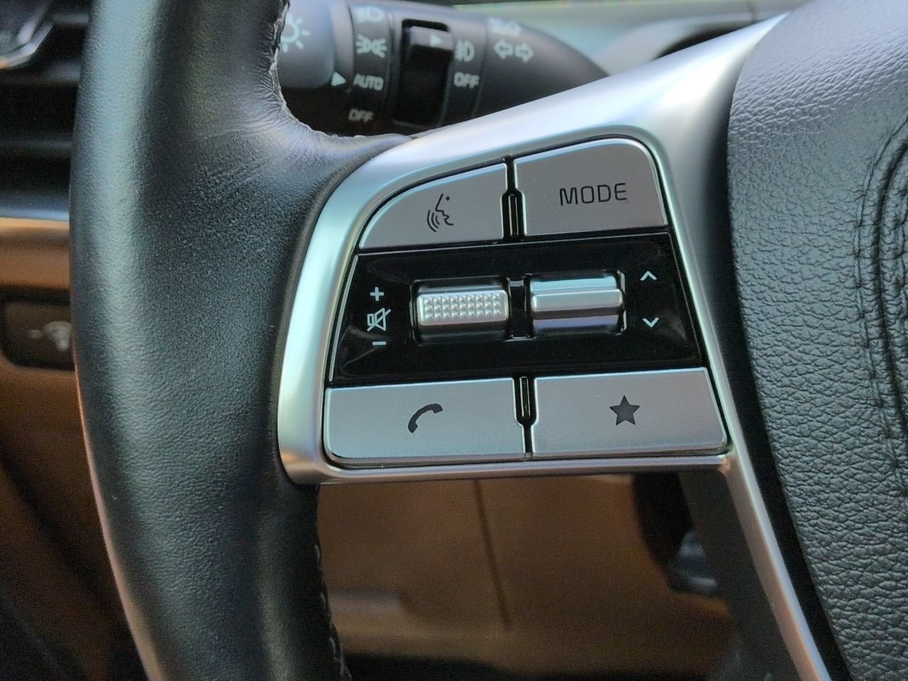 Certified Used 2023 Ebony Black Kia SX X-Line image 32