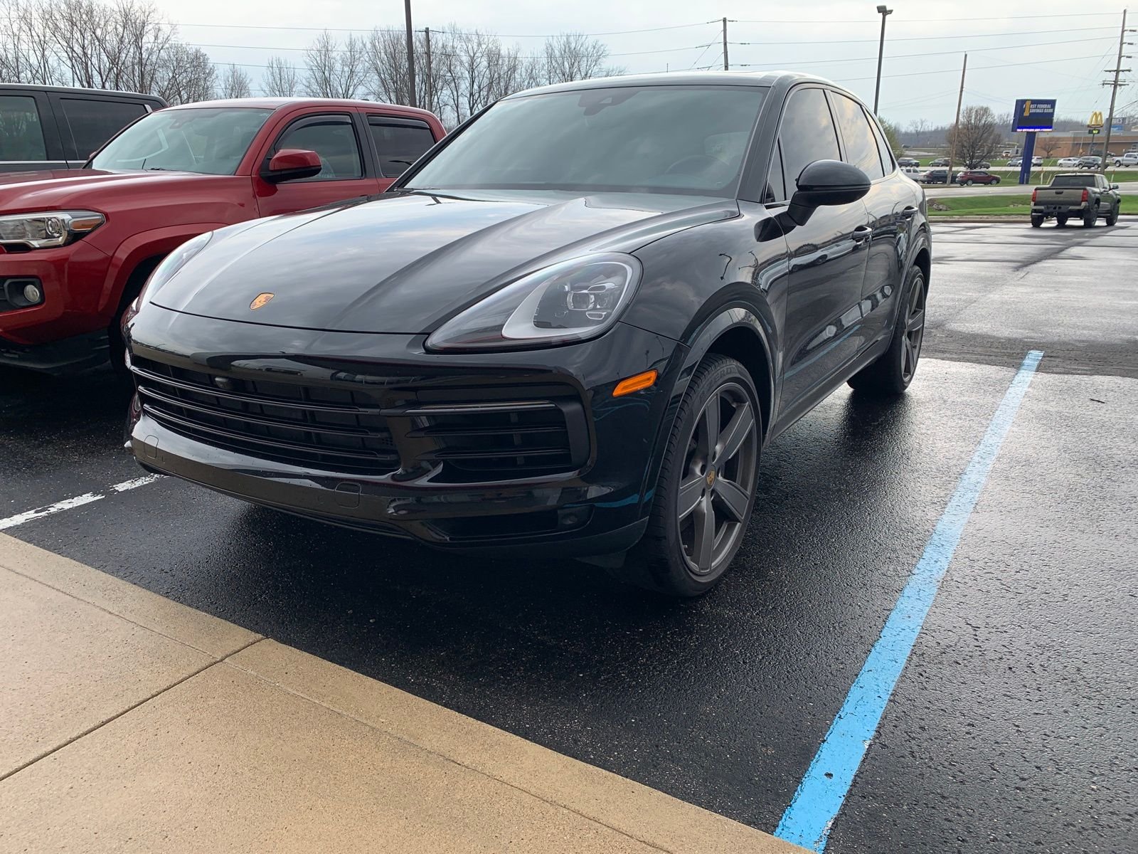 2023 Porsche Cayenne Base