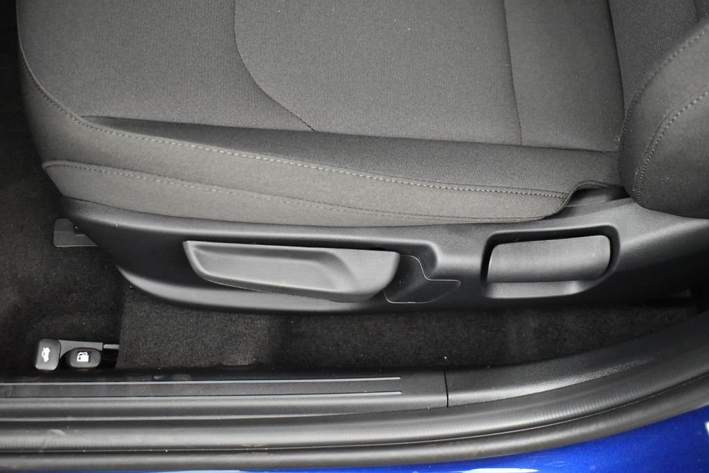 New 2026 Deep Sea Blue Kia LXS image 8