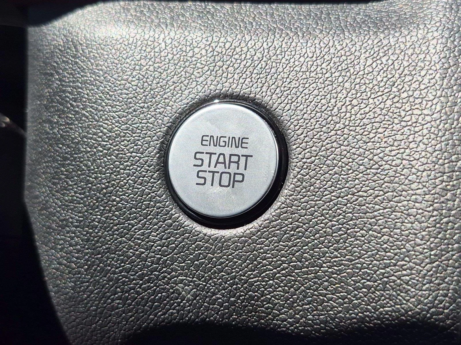 Used 2023 GRAVITY GRAY KIA  image 31