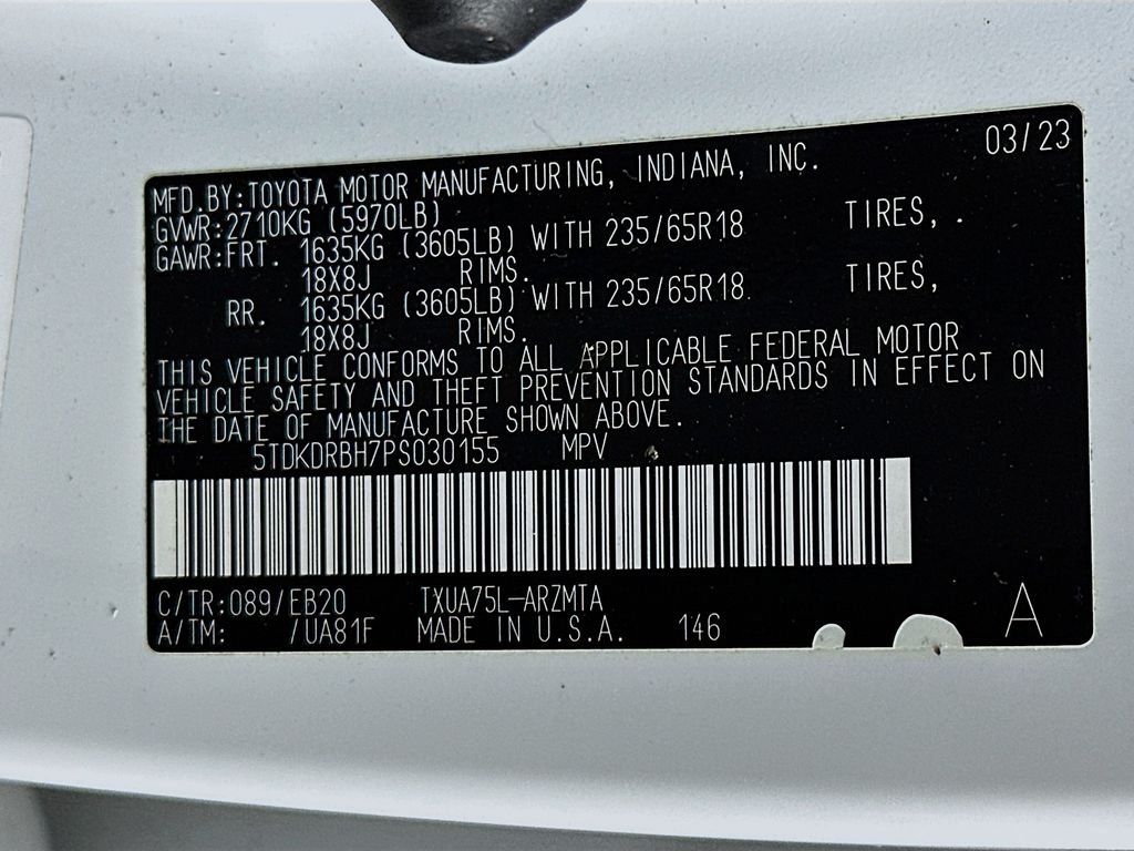 Used 2023 Pearl Toyota XLE image 34