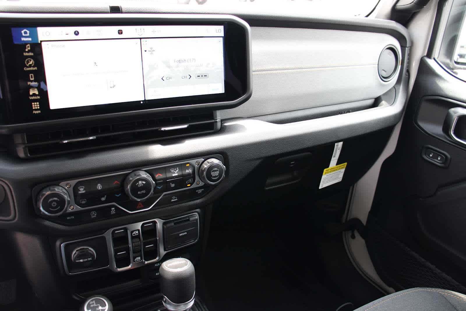 2025 Jeep Gladiator Sport S - Photo 22