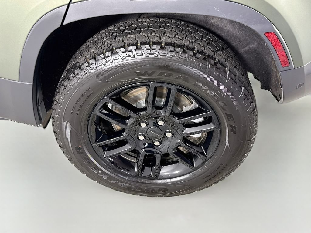 New 2026 Woolstone Green Land Rover S image 30