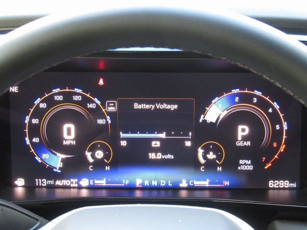 2024 Chevrolet Colorado LT - Photo 22