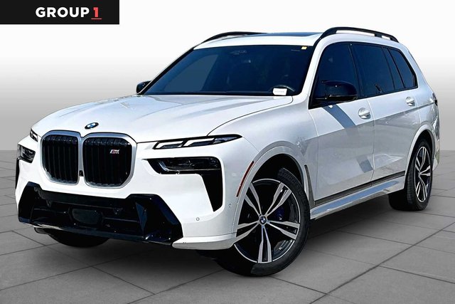 Pre-Owned 2025 BMW X7 M60i With Navigation &amp; AWD - Offsite Location
