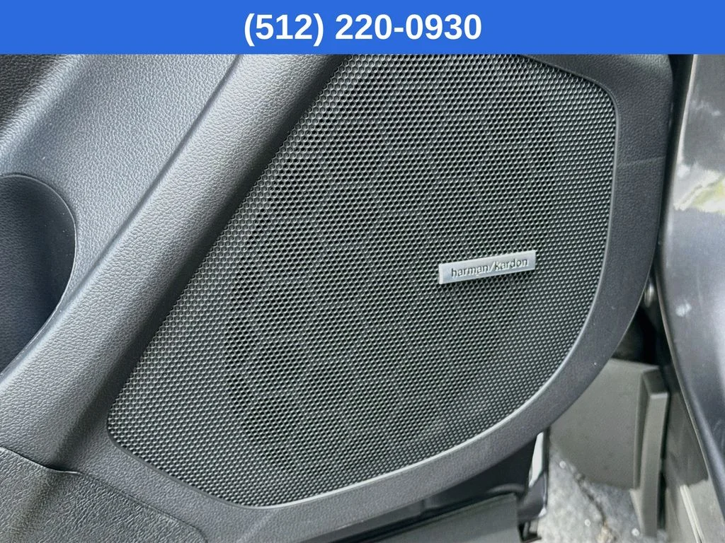 New 2027 MAGNETITE GRAY METALLIC Subaru Touring 7-Passenger image 23