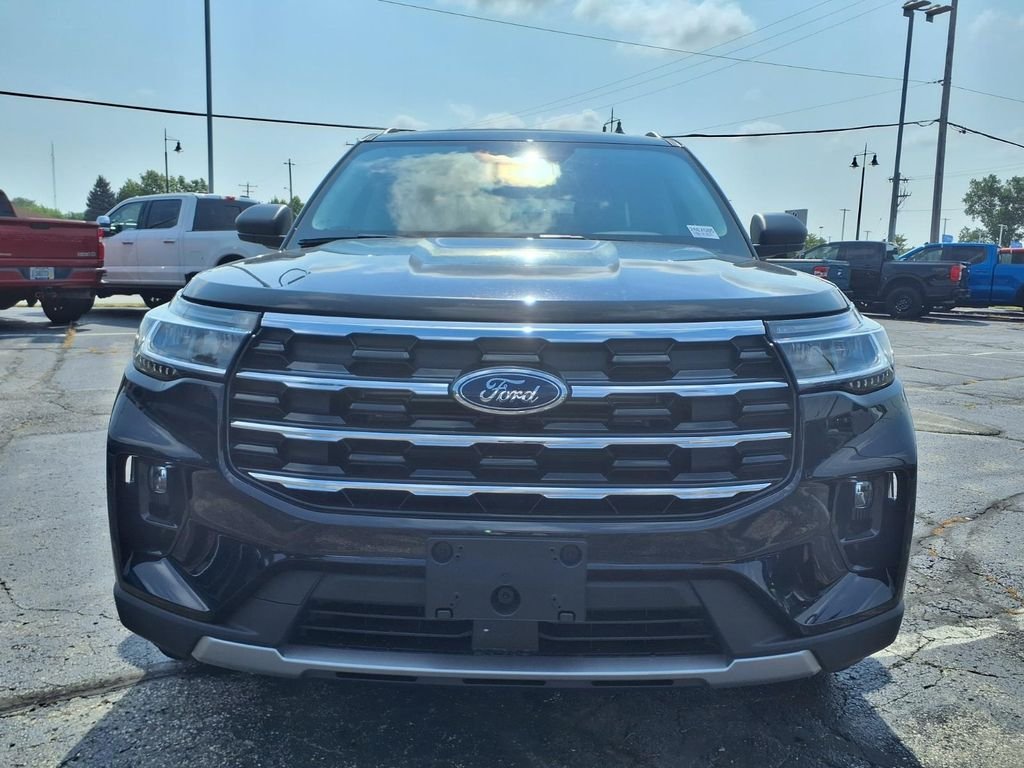 New 2026 Agate Black Metallic Ford Active image 6