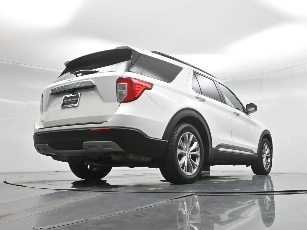 Certified Used 2021 White Ford XLT image 49