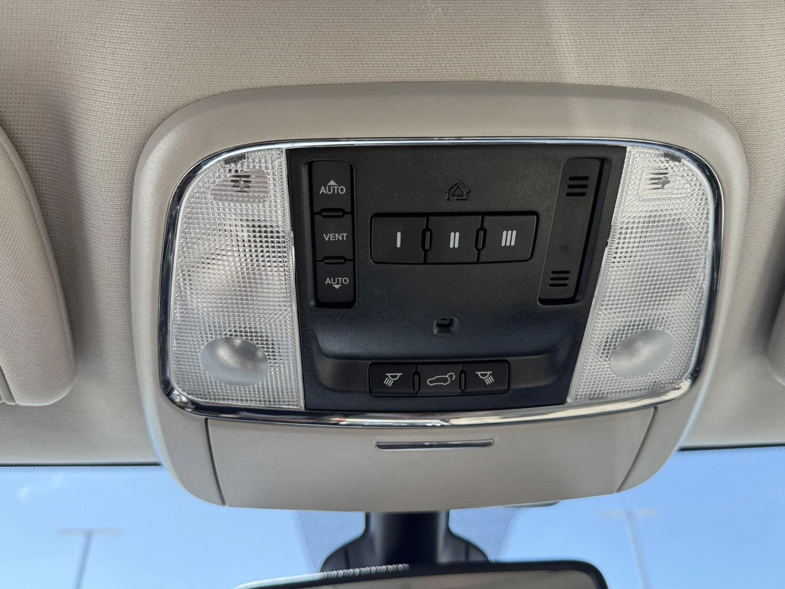 Used 2017 White Knuckle Clearcoat Dodge GT image 30