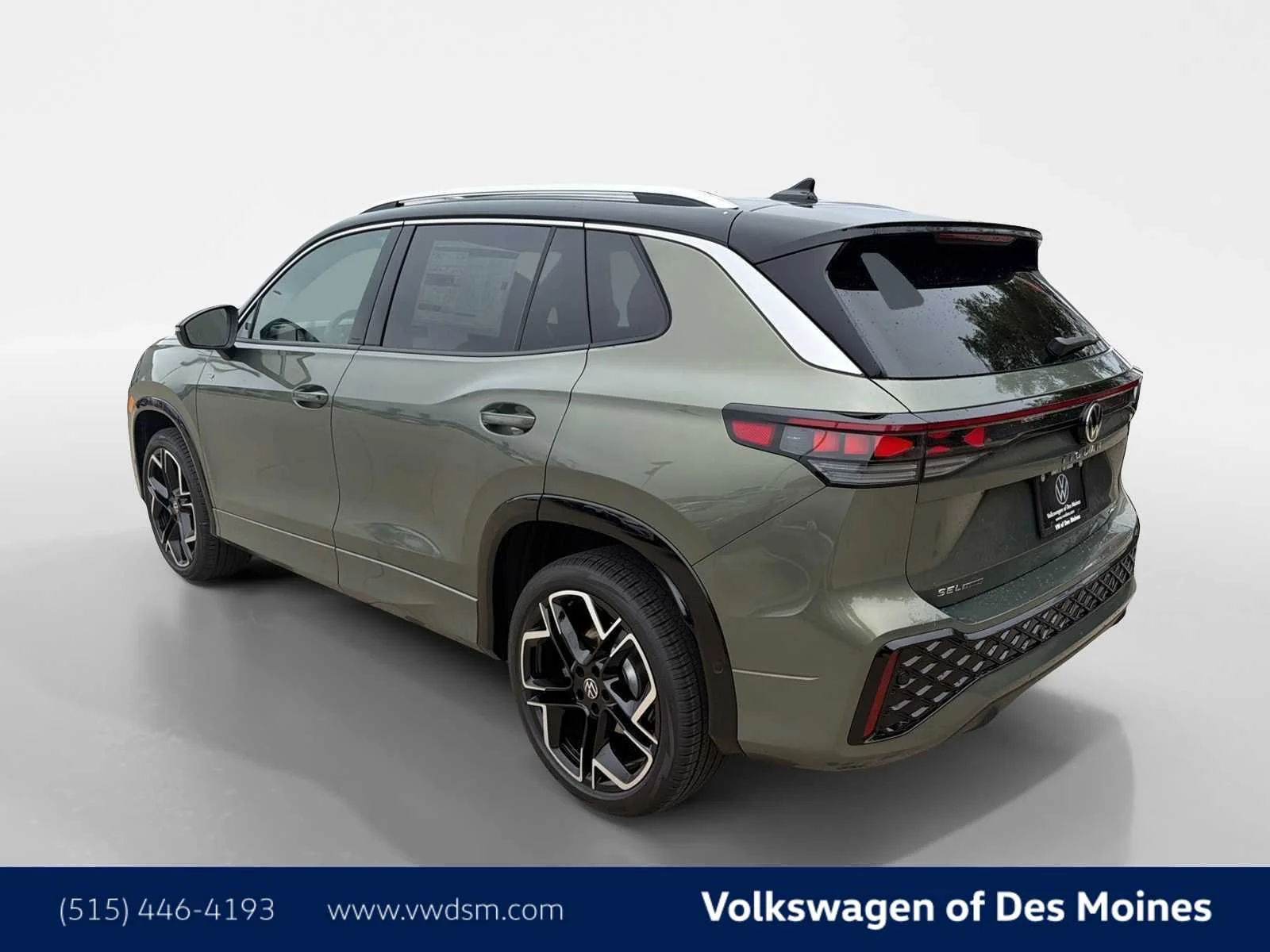 New 2026 Green Volkswagen SEL R-Line Turbo image 4