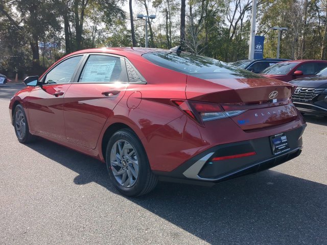 2025 Hyundai Elantra SEL - Photo 33
