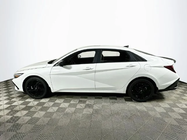 New 2026 White Hyundai SEL Sport image 6