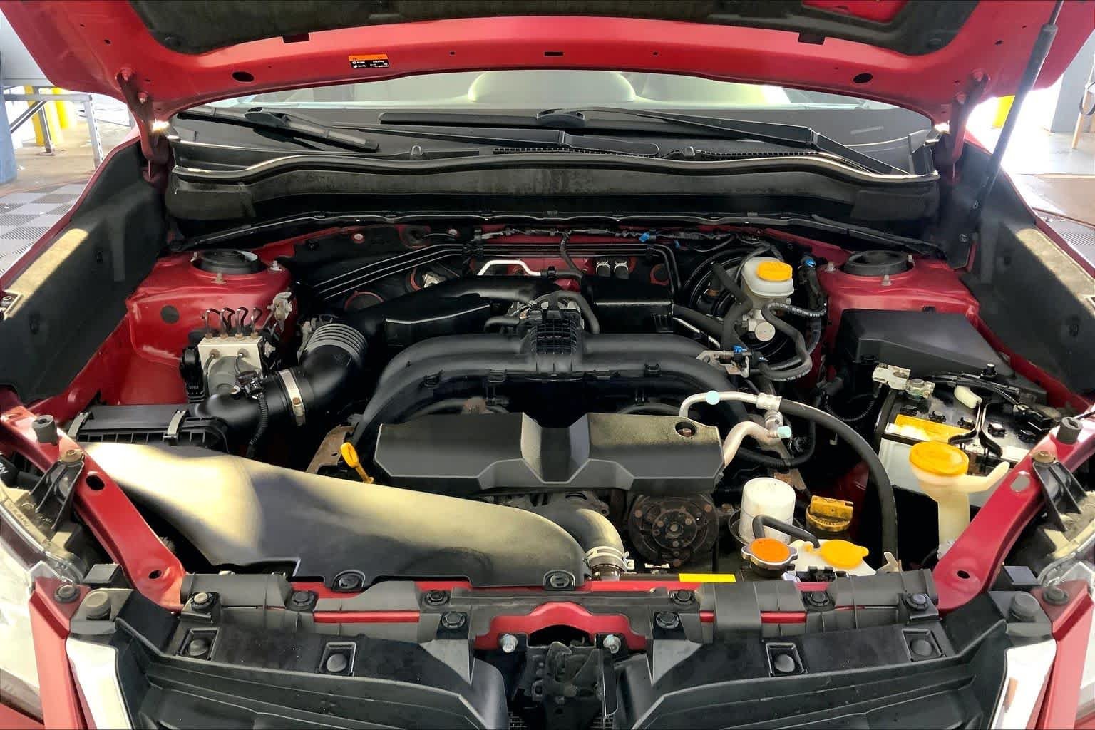 Used 2018 Venetian Red Pearl Subaru  image 30