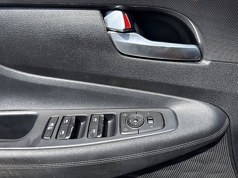 Used 2021 Portofino Gray Hyundai SEL image 22