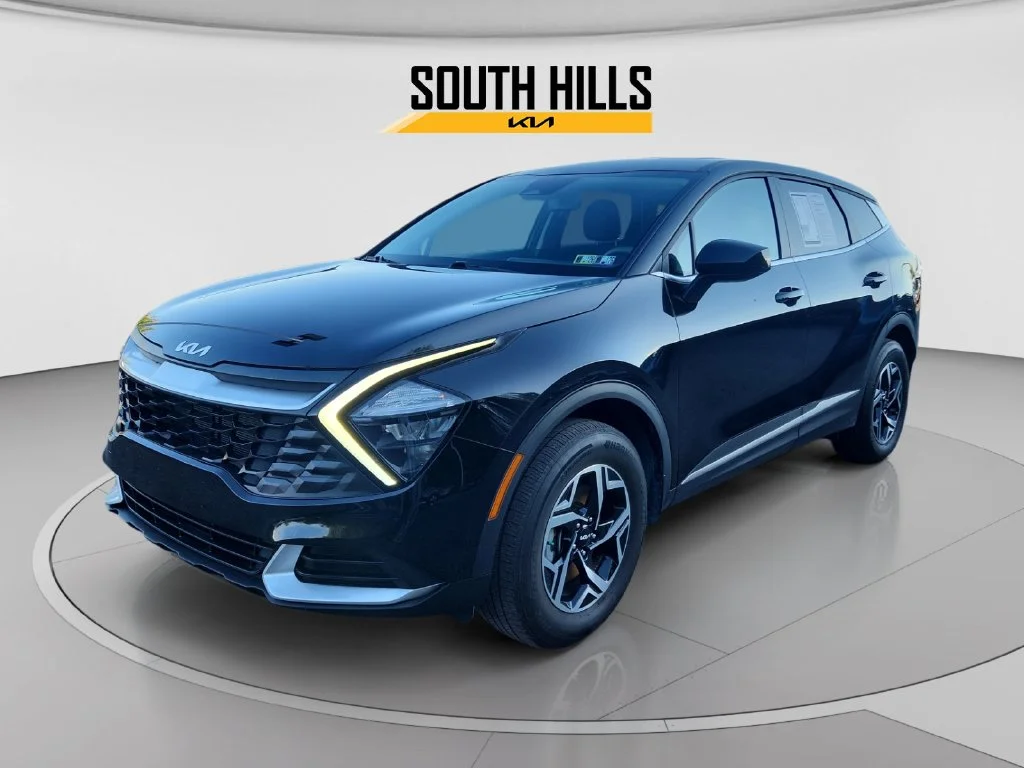 Used 2023 Black Kia LX image 1