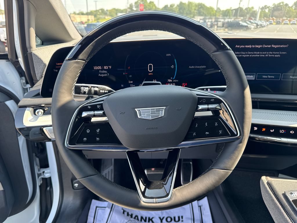 2027 Cadillac OPTIQ Luxury - Photo 19